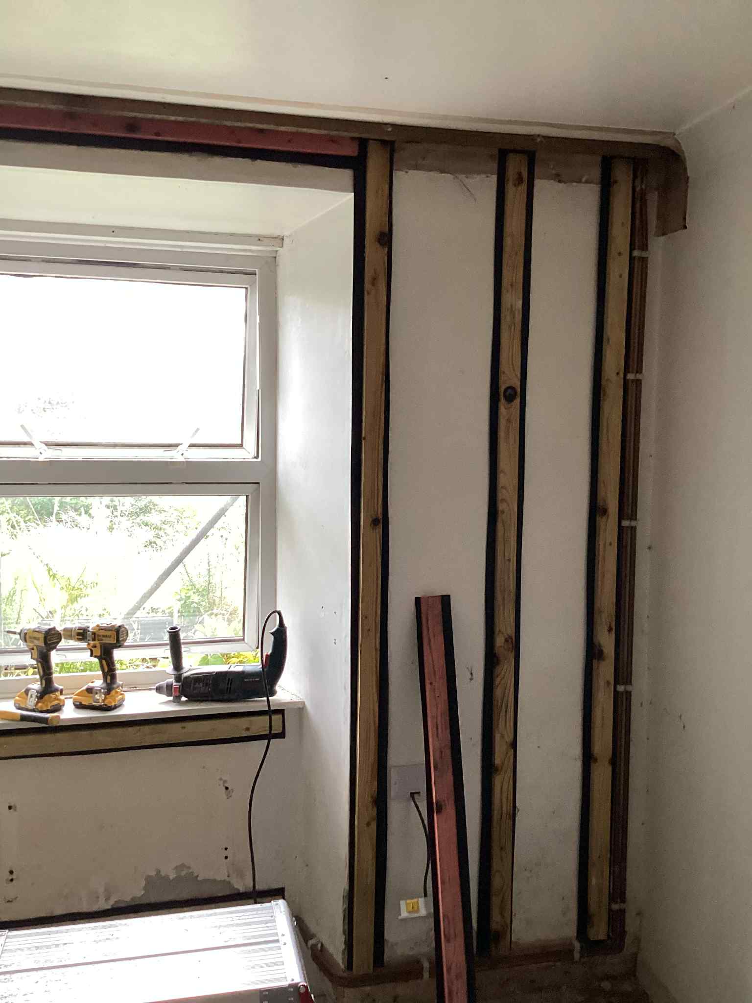 Internal wall insulation – 05e3a4d4 571a 4bc3 b6d0 b22ba353bf39